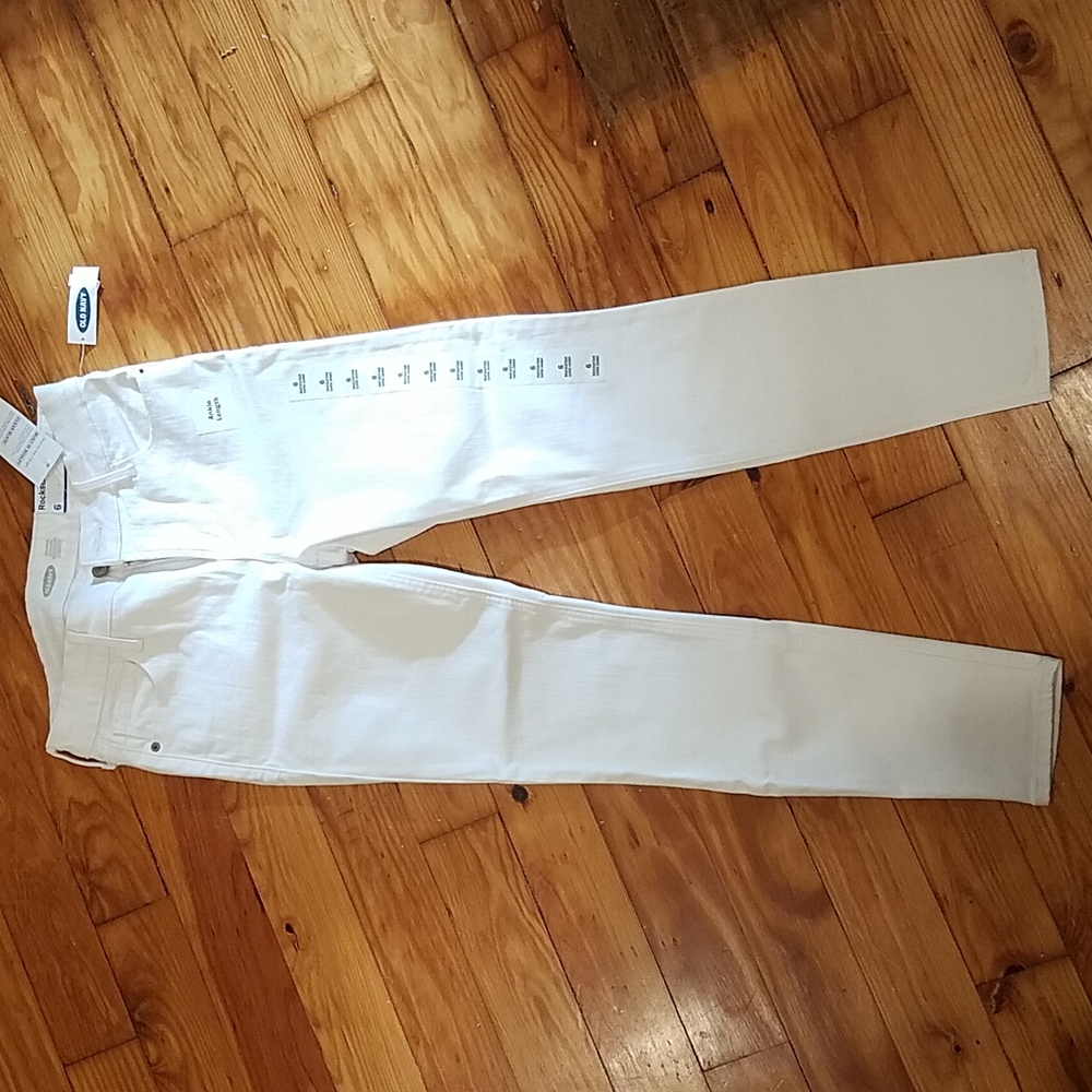 Old Navy White Skinny Jeans